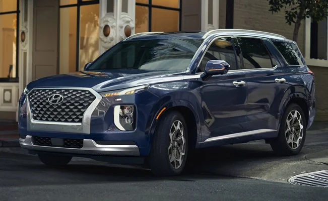 Hyundai Palisade 8 passenger luxury SUV