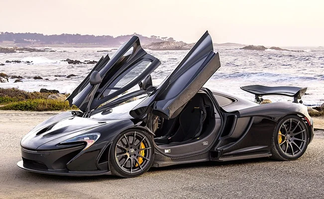 McLaren P1 butterfly door cars