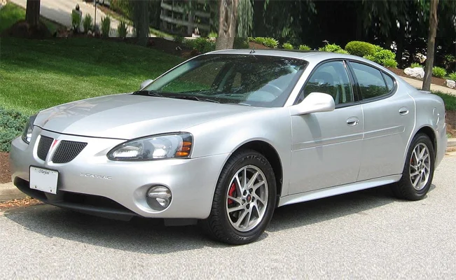 Pontiac Grand Prix GXP sports cars