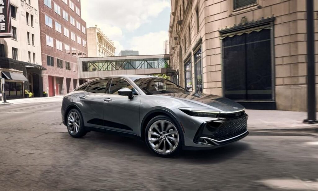 Best large sedans of all time