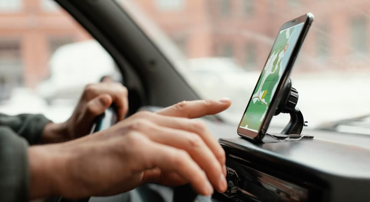 best cd car phone mount
