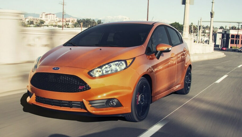 best cars mpg under $10,000