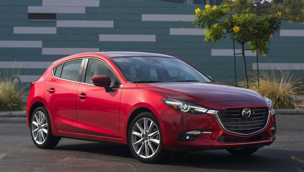 cars that get 40 mpg under $10000