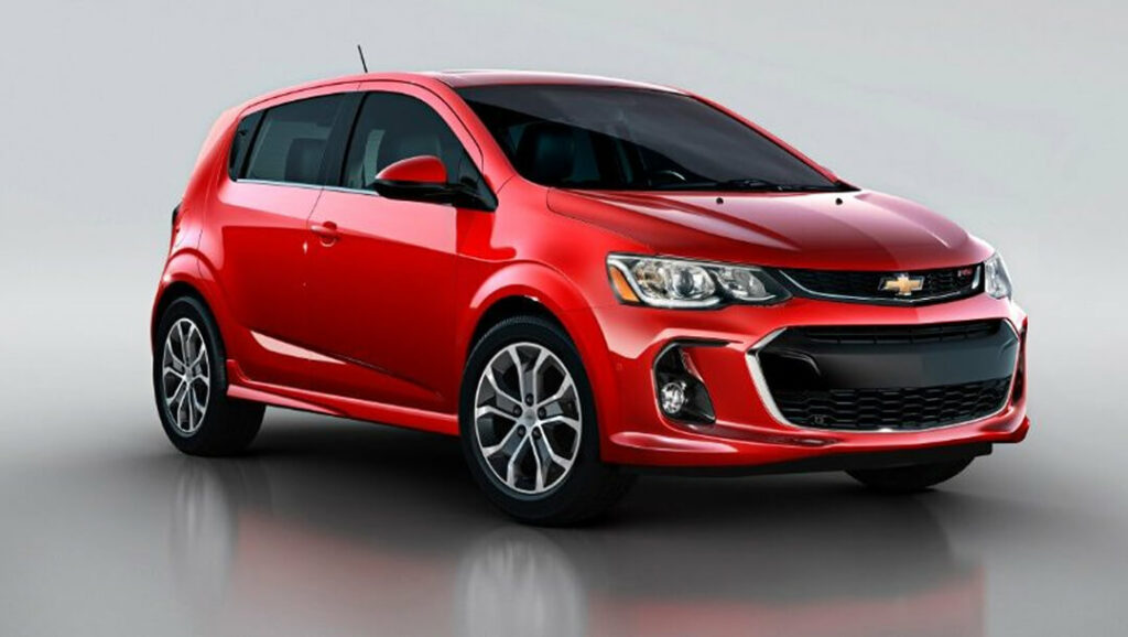 cars that get 40 mpg under $10000