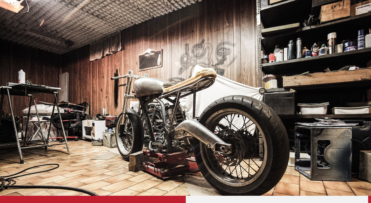 Essential Tools Every Auto Mechanic Should Have